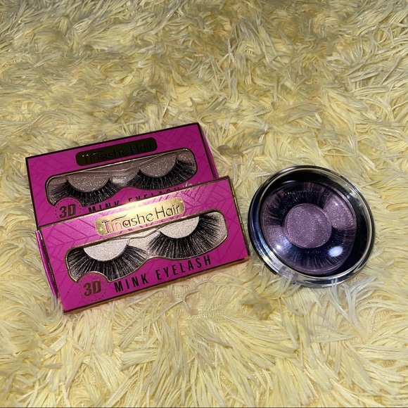 Mink Lashes - Picture 1 of 3